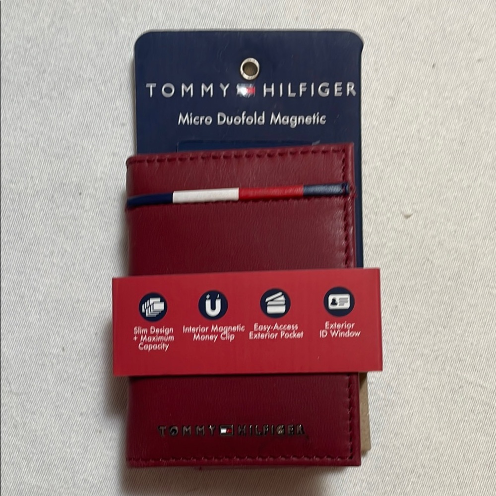 Tommy Hilfiger Red Micro Duofold Magnetic Wallet NWT